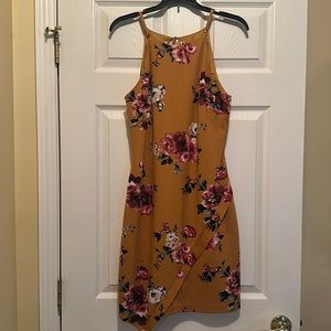 Mustard body con floral dress